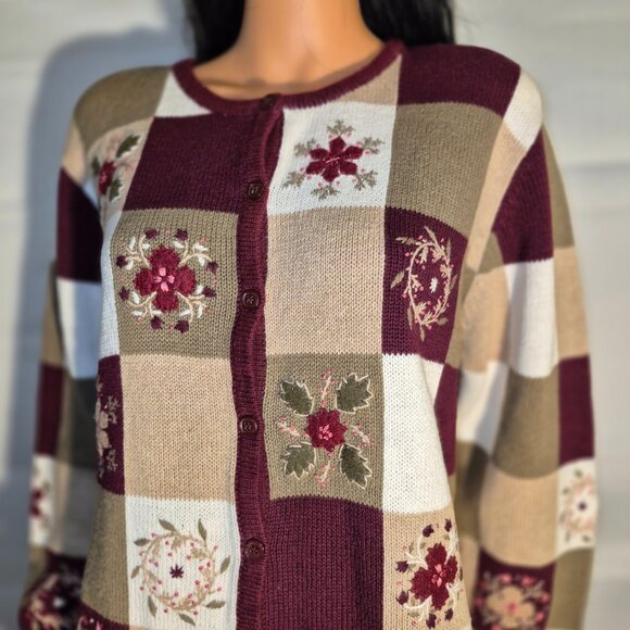 CHRISTOPHER & BANKS beautiful Hand embroidered festive Holiday sweater size XL - Picture 6 of 12